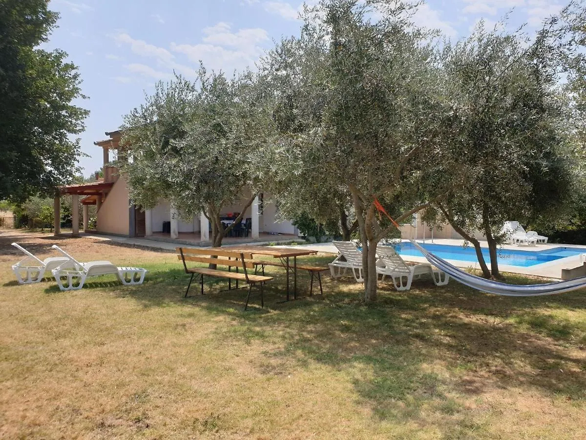Apartment In Holiday Home With Private Pool Banjole 0*,  Croatia